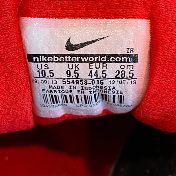 Men’s Nike Revolution 2 sneakers. - Picture 6 of 6